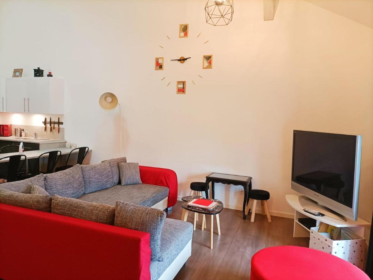 Superbe Appartement Type Loft En Duplex Rue Buat Шалон-ан-Шампань Экстерьер фото